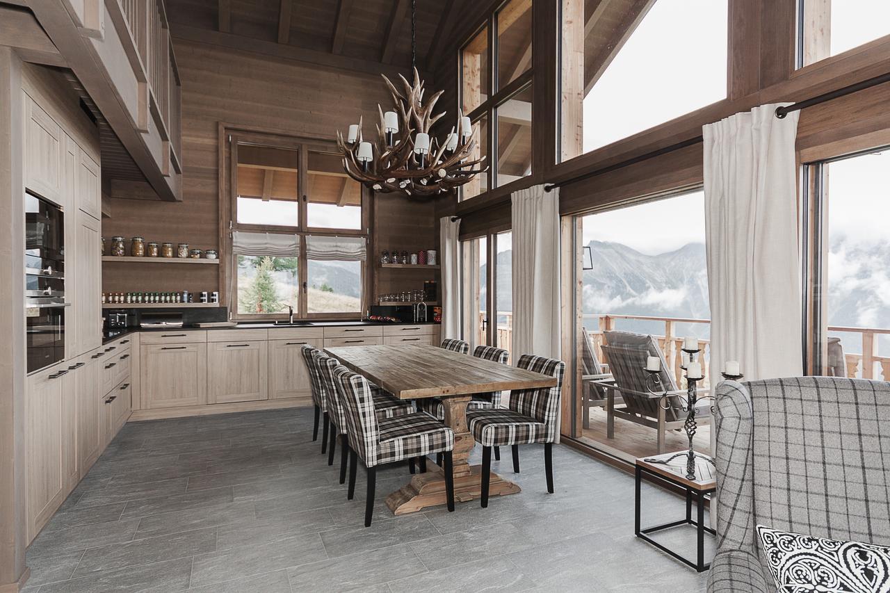 Chalet Kristall Rosswald ภายนอก รูปภาพ